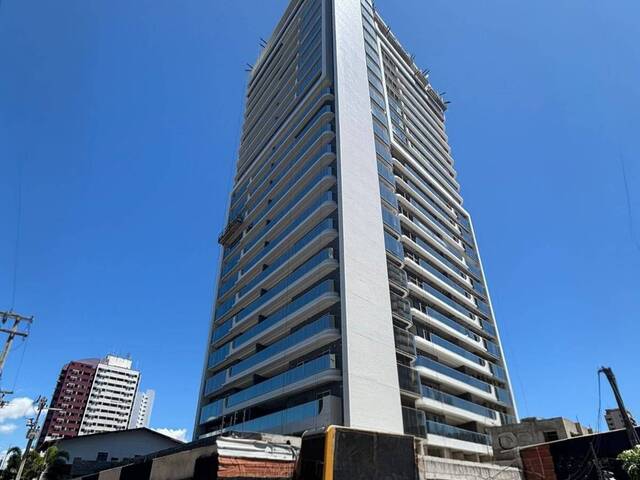 #81 - Apartamento para Venda em Fortaleza - CE
